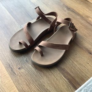 Chaco Wayfarer Leather Sandal ☀️